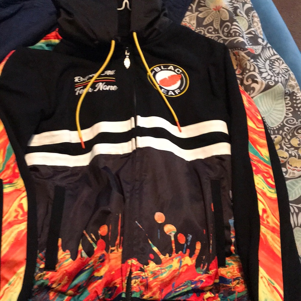 Black leaf hoodie